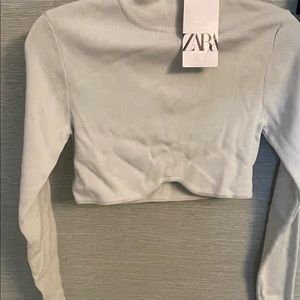 Zara new with tags cropped sweater